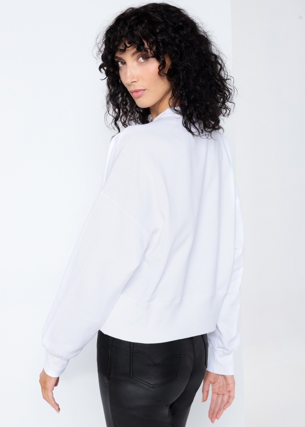 SUDADERA BLANCA LAZO PEDRERIA... SUDADERA BLANCA LAZO PEDRERIA...