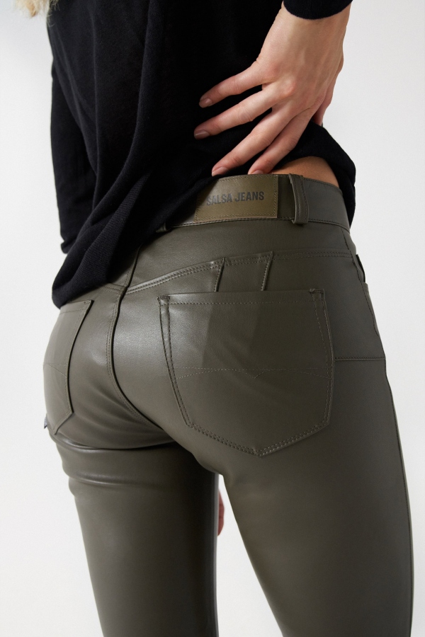 PANTALÓN PUSH UP DESTINY EFECTO PIEL... PANTALÓN PUSH UP DESTINY EFECTO PIEL...