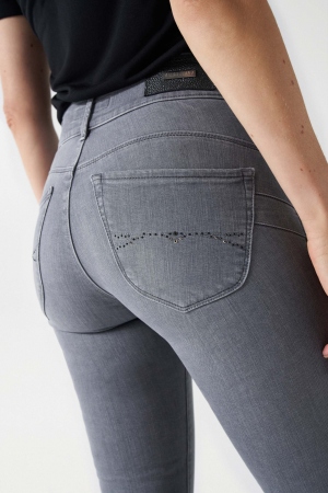 JEANS PUSH IN SECRET SKINNY... 2