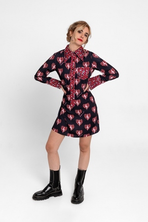 VESTIDO CORTE A LADY...
