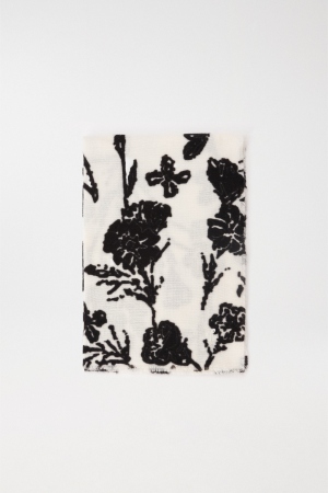 BUFANDA BLANCA FLORAL