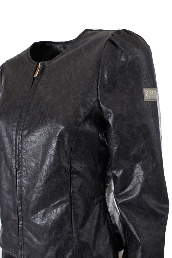 CHAQUETA PLIEGUES NEGRA - YES ZEE CHAQUETA PLIEGUES NEGRA - YES ZEE