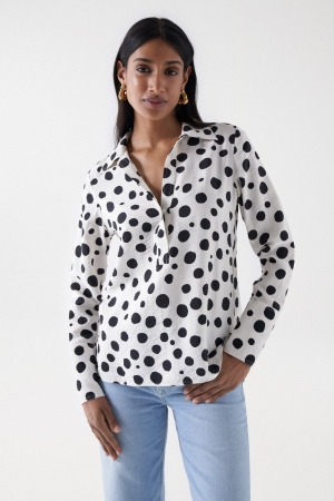 BLUSA ESTAMPADO LUNARES