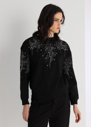 SUDADERA NEGRA PEDRERÍA