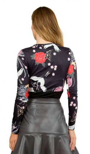 CAMISETA FRUNCE ESTAMPADA 2