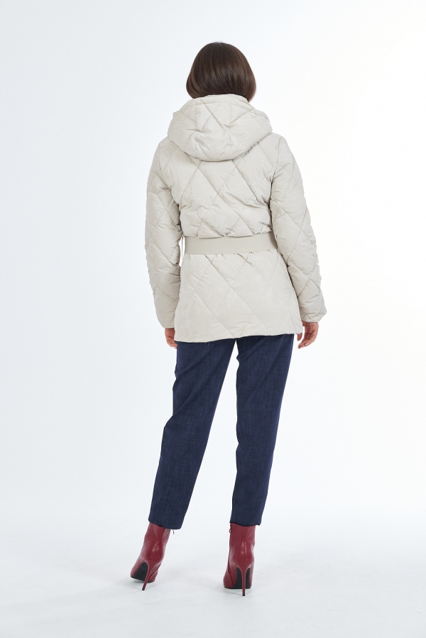 ABRIGO ACOLCHADO TEJIDO SUAVE ARENA