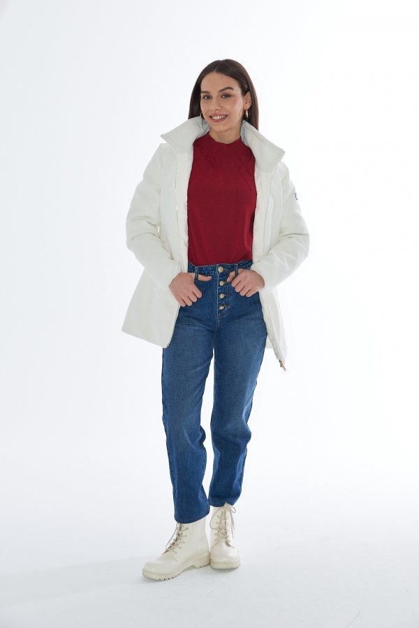 SUÉTER ABULLONADO ROJO SUÉTER ABULLONADO ROJO