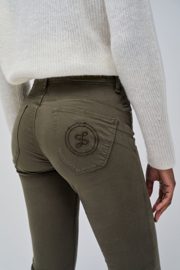 JEANS PUSH IN SECRET CAQUI 2