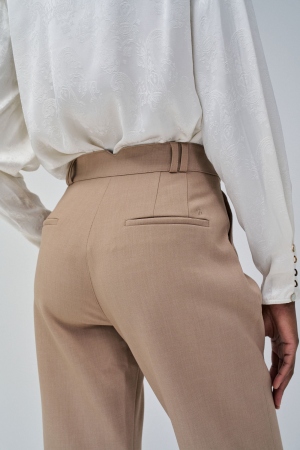PANTALÓN CHINO SLIM TELA BEIGE 2