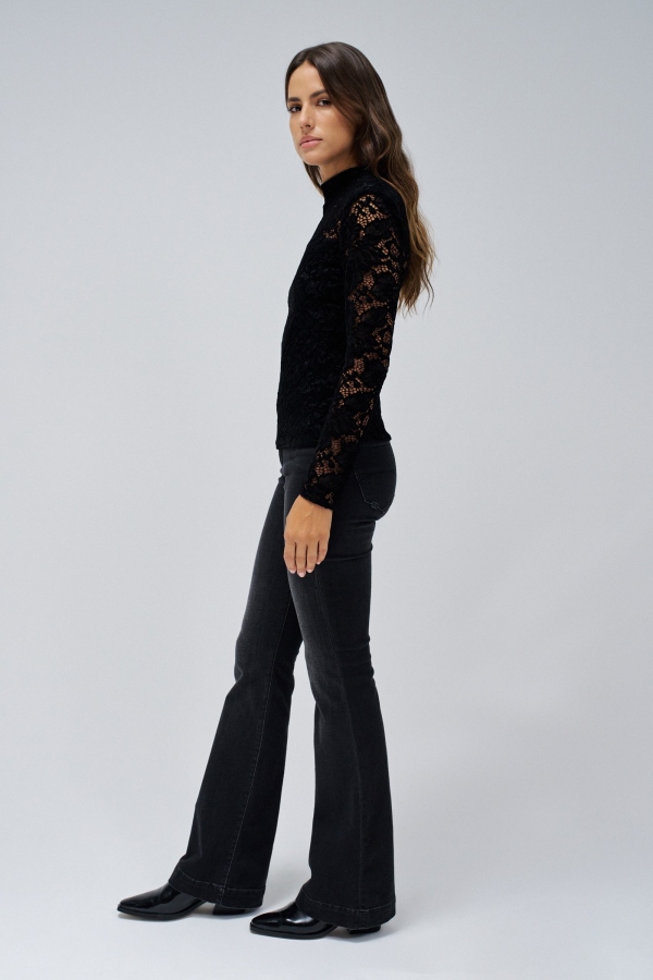 SUÉTER ENCAJE NEGRO SUÉTER ENCAJE NEGRO