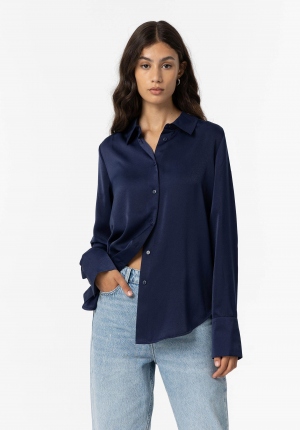 CAMISA SATINADA AZUL