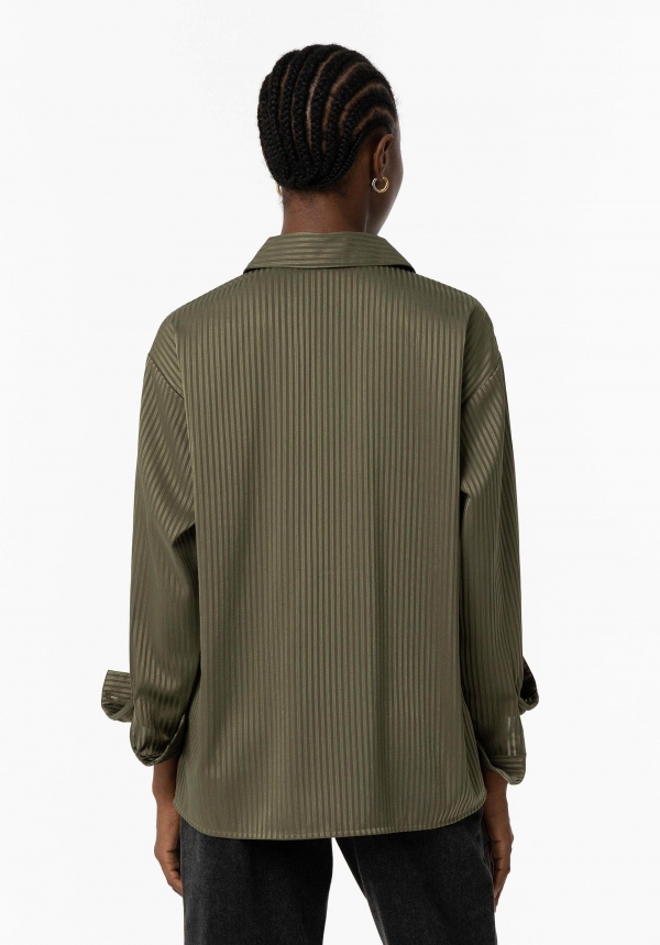 CAMISA SATINADA RAYAS VERDE CAMISA SATINADA RAYAS VERDE