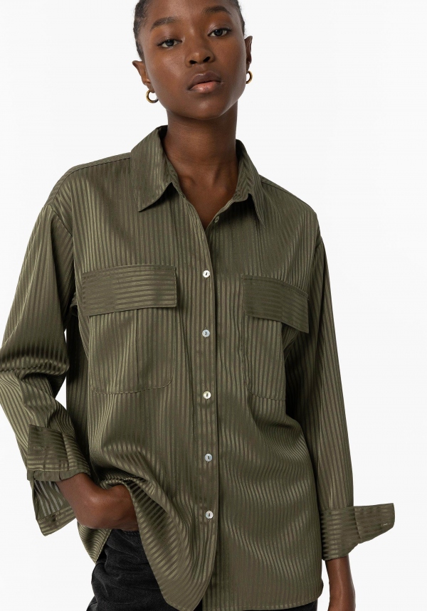 CAMISA SATINADA RAYAS VERDE CAMISA SATINADA RAYAS VERDE