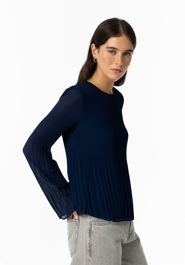 BLUSA PLISADA AZUL MARINO BLUSA PLISADA AZUL MARINO