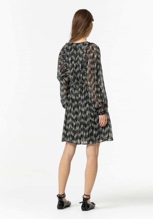 VESTIDO ESTAMPADO NEGRO Y BLANCO