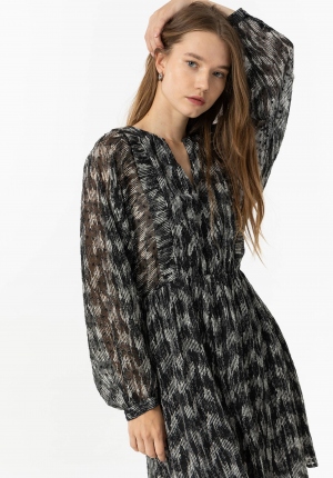 VESTIDO ESTAMPADO NEGRO Y... 2