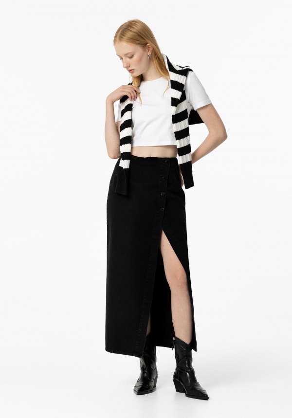 FALDA MIDI DENIM NEGRA FALDA MIDI DENIM NEGRA