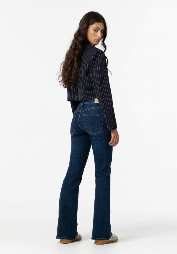 JEANS ZOE ACAMPANADO 2