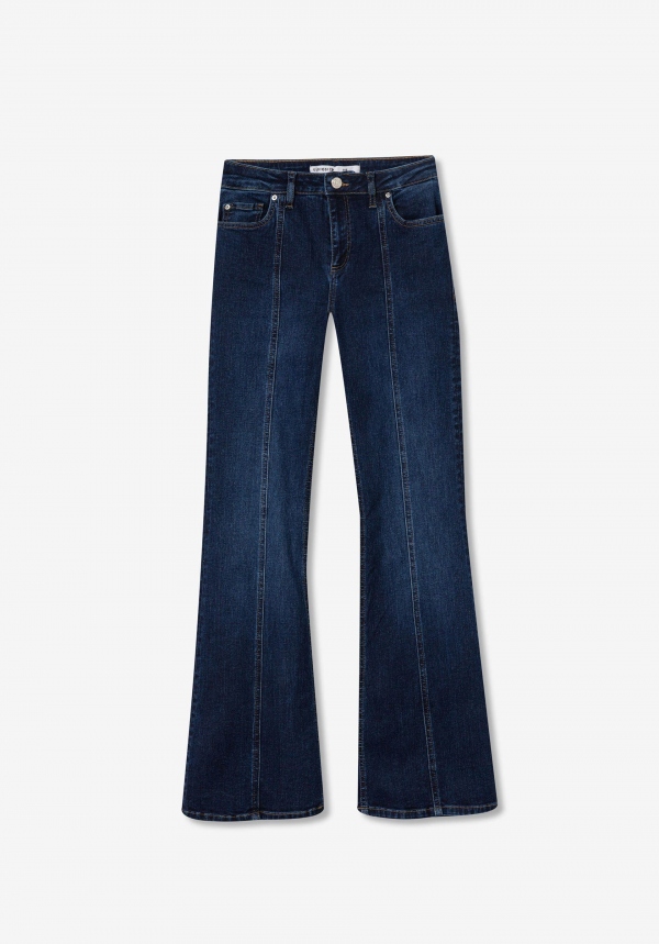 JEANS ZOE ACAMPANADO JEANS ZOE ACAMPANADO