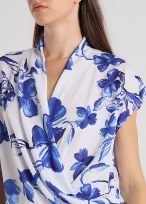 BLUSA PLISADA FLORES AZULES 2