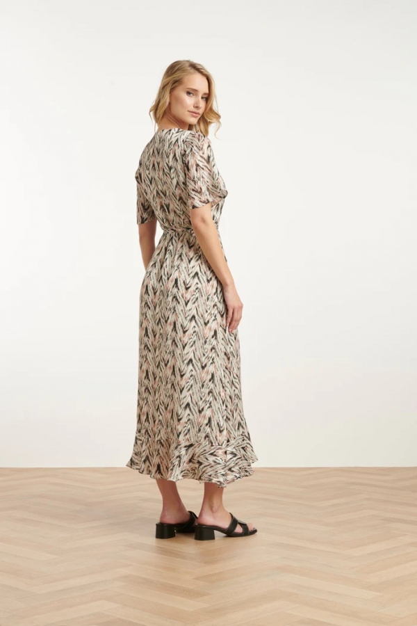 VESTIDO MIDI ESTAMPADO ZIG ZAG VESTIDO MIDI ESTAMPADO ZIG ZAG