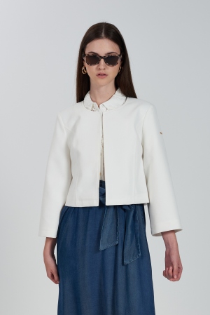CHAQUETA CROPPED BLANCA