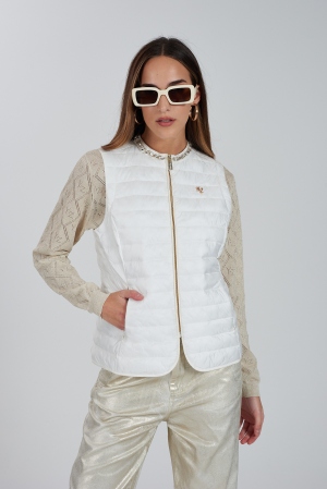 CHALECO BLANCO CON PEDRERÍA