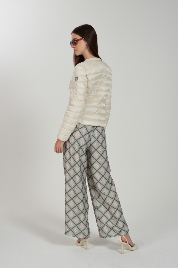 CHAQUETA ACOLCHADA BEIGE CHAQUETA ACOLCHADA BEIGE