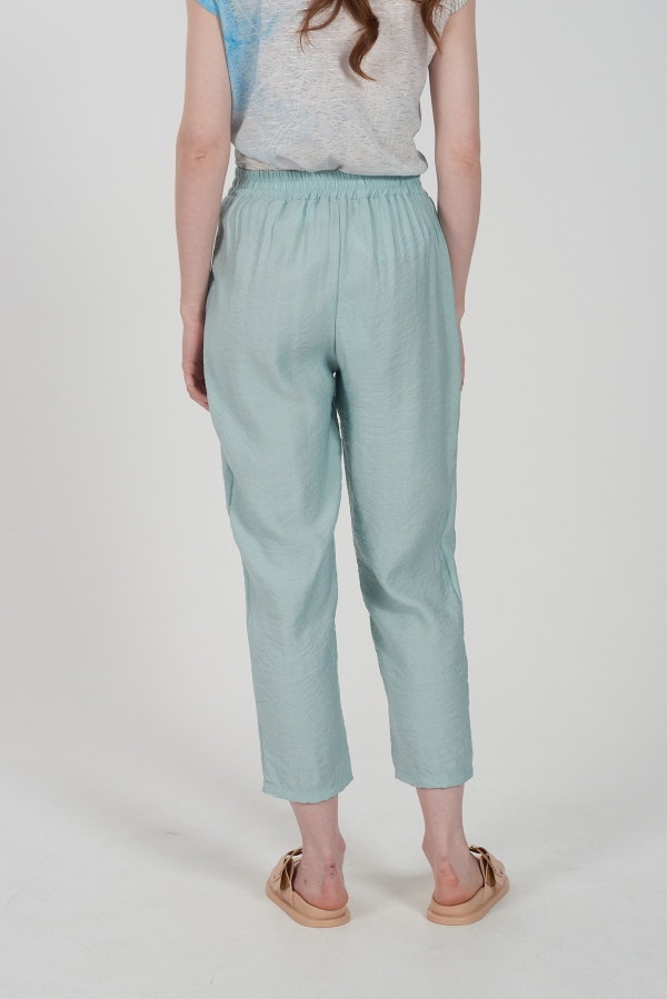 PANTALÓN CROPPED VERDE AGUA 2