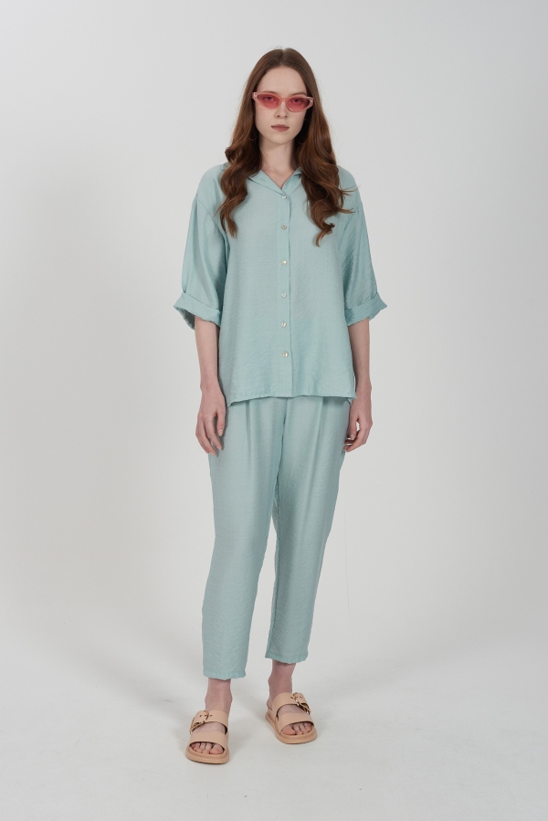 PANTALÓN CROPPED VERDE AGUA