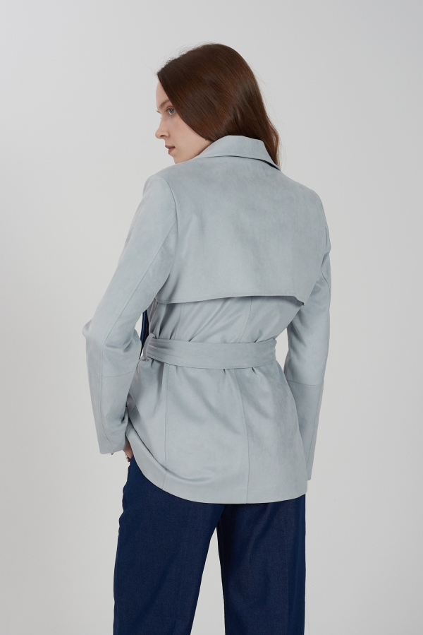 GABARDINA CORTA AZUL POLVO GABARDINA CORTA AZUL POLVO