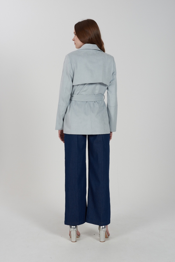 GABARDINA CORTA AZUL POLVO GABARDINA CORTA AZUL POLVO