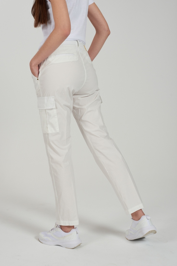 PANTALON CARGO BLANCO PANTALON CARGO BLANCO