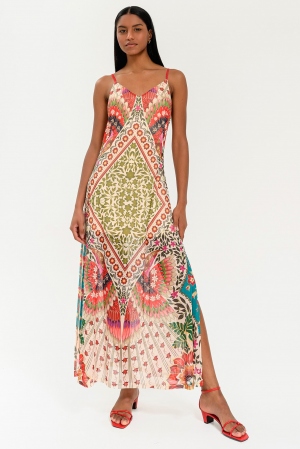 VESTIDO MIDI FLUIDO FLORAL...