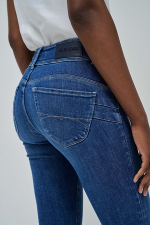 JEANS SECRET PUSH IN... 2