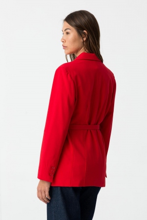 BLAZER ROJA CON CINTURÓN 2