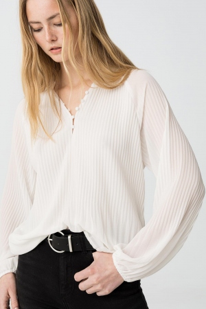 BLUSA PLISADA BLANCA