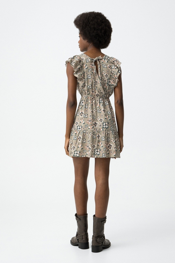 VESTIDO CORTO VERDE FLORAL VESTIDO CORTO VERDE FLORAL