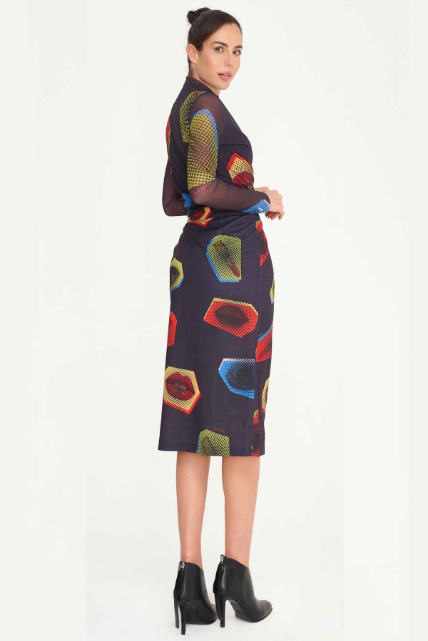 BLUSA IHUNANYA POP ART