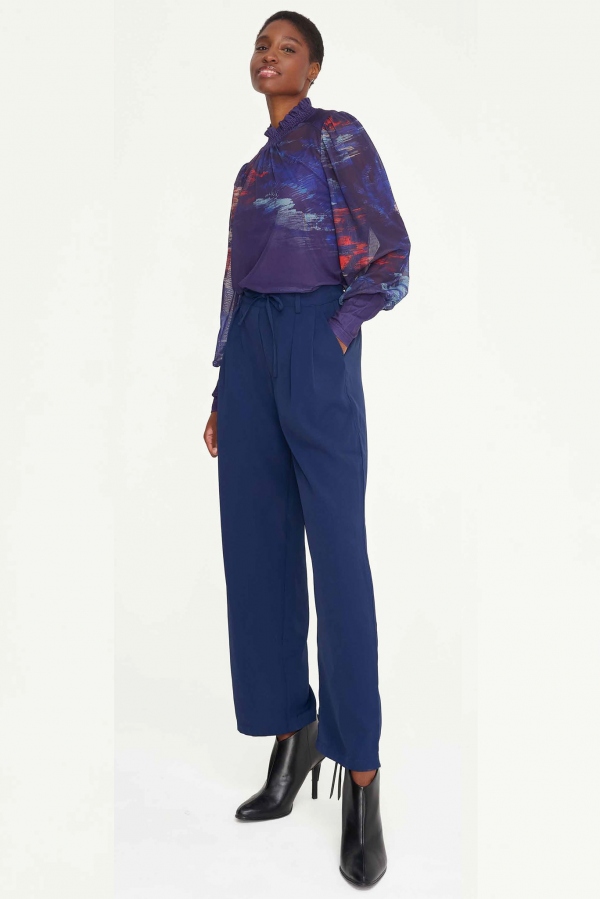 BLUSA AZUL PINCELADAS