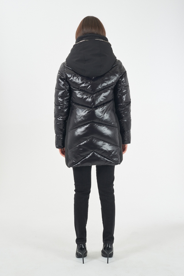 ABRIGO DE PLUMA NEGRO