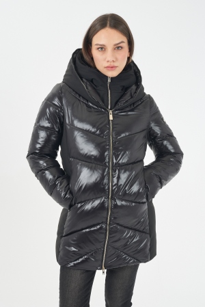 ABRIGO DE PLUMA NEGRO