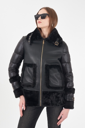 ABRIGO NEGRO ACOLCHADO...