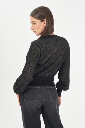 CÁRDIGAN NEGRO Y DORADO 2