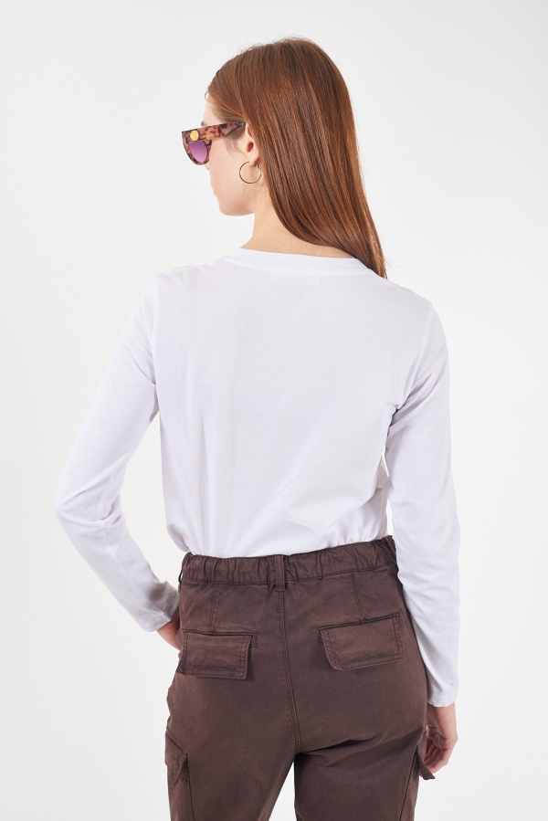 CAMISETA BLANCA ANIMAL PRINT DORADO