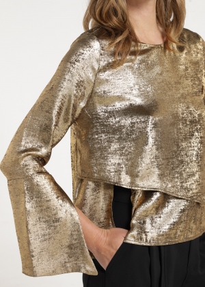 BLUSA LAME DORADA 2