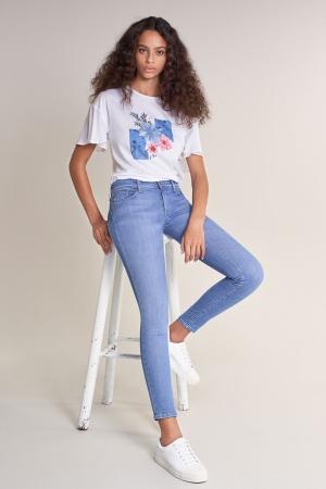 CAMISETA GRÁFICO FLORAL