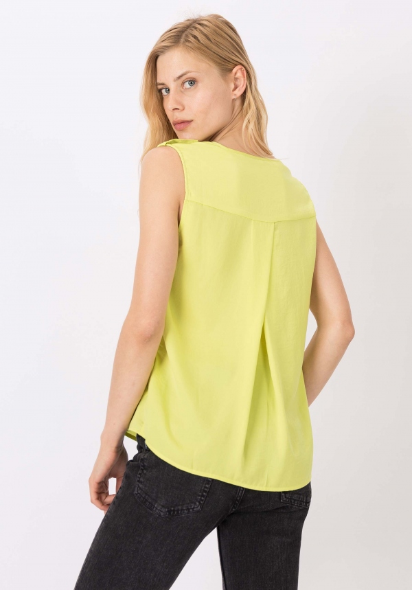 BLUSA FLUIDA PISTACHO