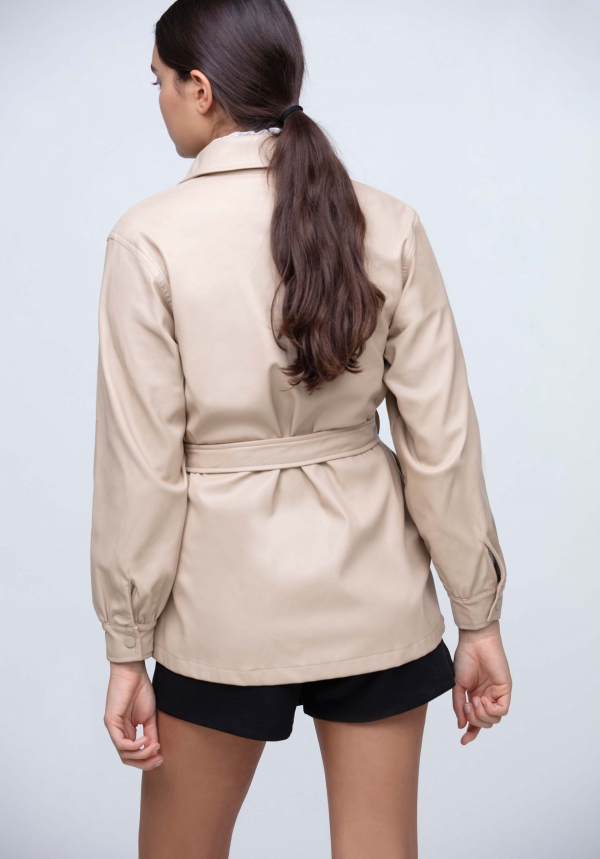 CHAQUETA SHACKET POLIPIEL BEIGE