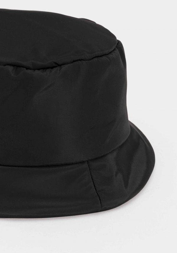 SOMBRERO IMPERMEABLE NEGRO